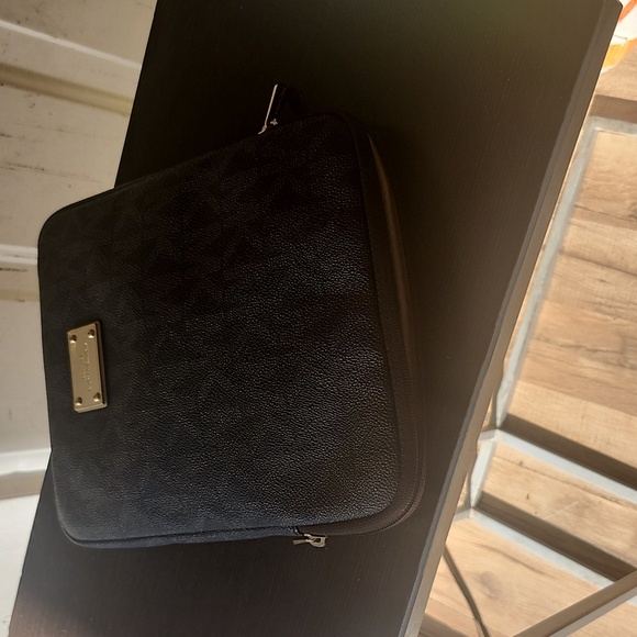 Michael Kors Dark Brown Messenger Bag - Picture 11 of 13